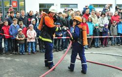 Auch die Jugendfeuerwehr zeigte beim Tag/Nacht der offenen Tür ihr Können.