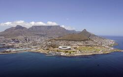 Blick auf das Greenpoint Stadion in Kapstadt.