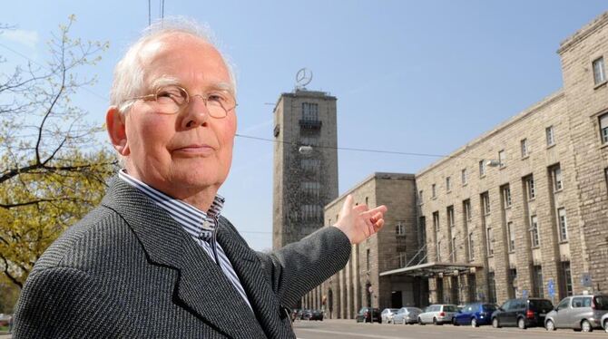 Peter Dübbers, der Enkel des Stuttgarter Bahnhofs-Architekten Paul Bonatz, wehrt sich gegen den Abriss des Bonatzbaus.
