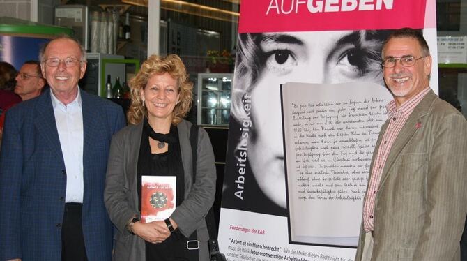 Fordern »gute Arbeit« (von links): Pfarrer Paul Schobel, Grünen-Bundestagsabgeordnete Beate Müller-Gemmeke und Ernst Bodenmüller