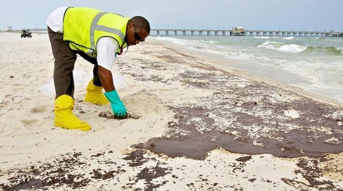 Die Verschmutzung der US-Küste durch die Ölpest weitet sich aus.