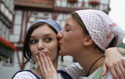 Die jüngste und schönste Seite des Albvereins: Anja Würtemberger und Regina Röger von der Ortsgruppe Öhringen des Schwäbischen A