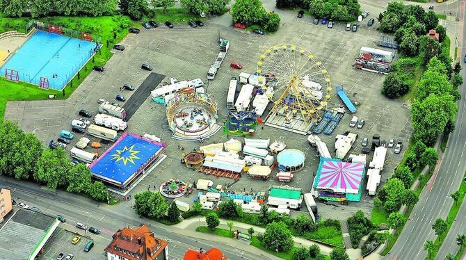 Ein kleiner aber feiner Rummel ist das, auf den Bösmannsäckern. Vor allem familienfreundlich soll das Sommerfest sein. FOTO: GRO