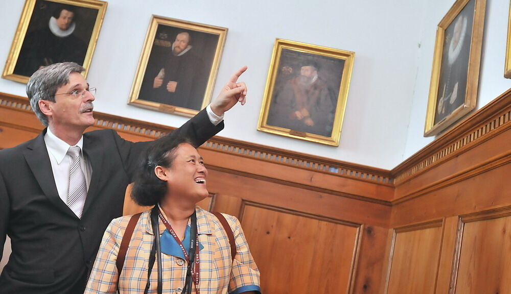 Die thailändische Prinzessin Maha Chakri Sirindhorn in Tübingen