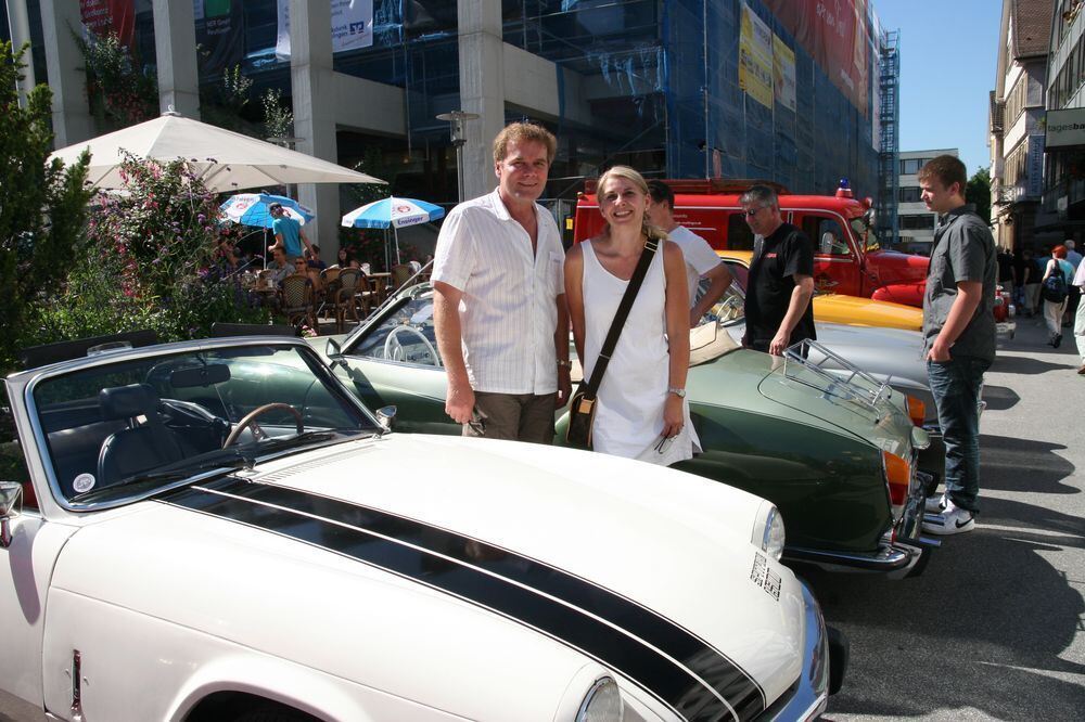 Oldtimertag auf dem Reutlinger Marktplatz August 2010