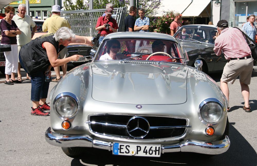 Oldtimertag auf dem Reutlinger Marktplatz August 2010