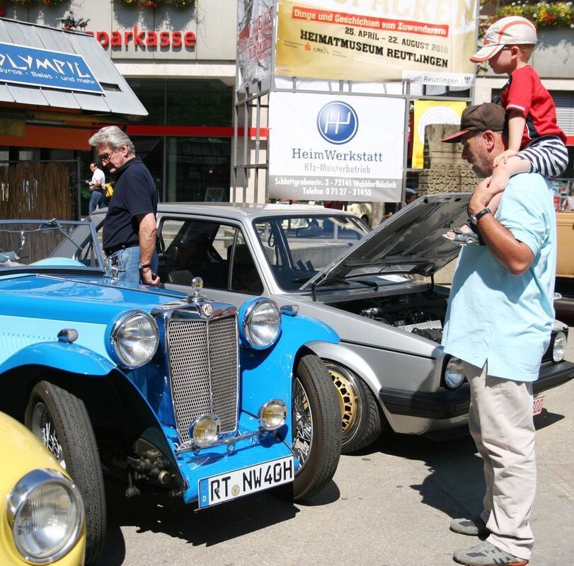 Oldtimertag auf dem Reutlinger Marktplatz August 2010