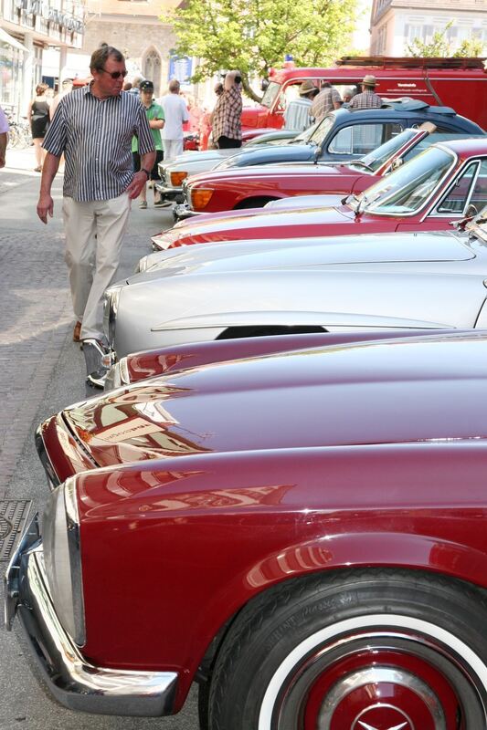 Oldtimertag auf dem Reutlinger Marktplatz August 2010