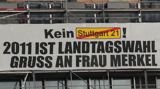 Ein Transparent der Gegner vom Projekt »Stuttgart 21«.