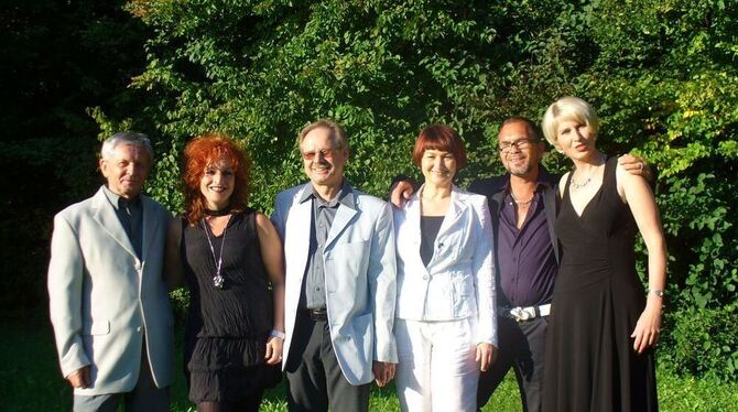 Die Friseur-Innung im Kreis Tübingen feiert ihr 100-jähriges Bestehen, hier der Vorstand: (von links) Schriftführer Günter Veith