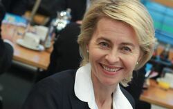 Die Bundesministerin für Arbeit und Soziales, Ursula von der Leyen (CDU), bei der gemeinsamen Präsidiumssitzung in Berlin. 