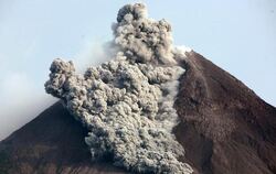 Die Gefahr durch den Vulkan Merapi ist weiter nicht gebannt.