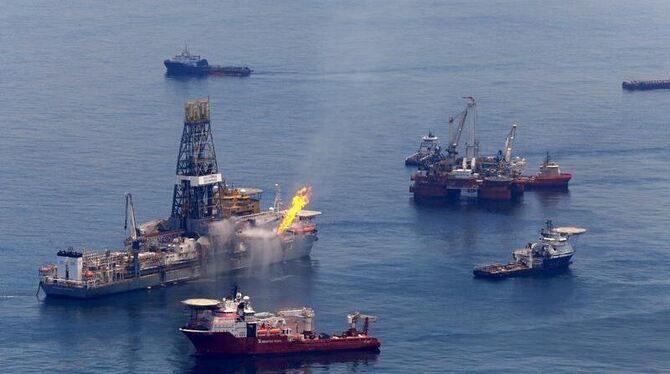 Die Folgen der Ölpest vor der US-Küste hat BP bislang 39,9 Milliarden Dollar gekostet. (Archivbild)