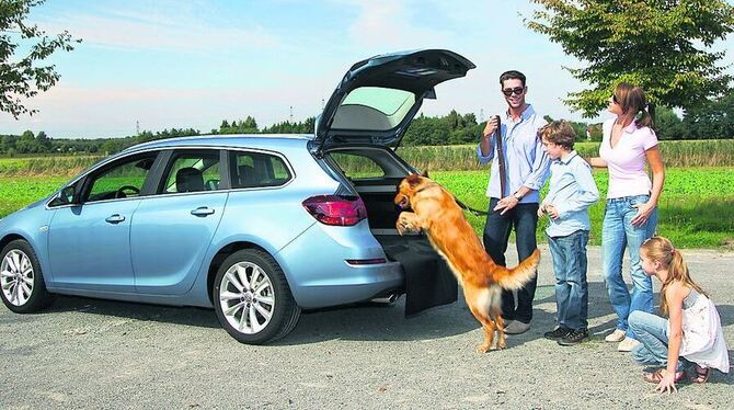 Opel will mit dem neuen Astra Sports Tourer bei Firmen und Familien punkten. FOTOS: GM CORP.