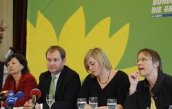 Hamburgs Zweite Bürgermeisterin Christa Goetsch, Jens Kerstan, Fraktionsvorsitzender der Grün-Alternative Liste (GAL), die GA
