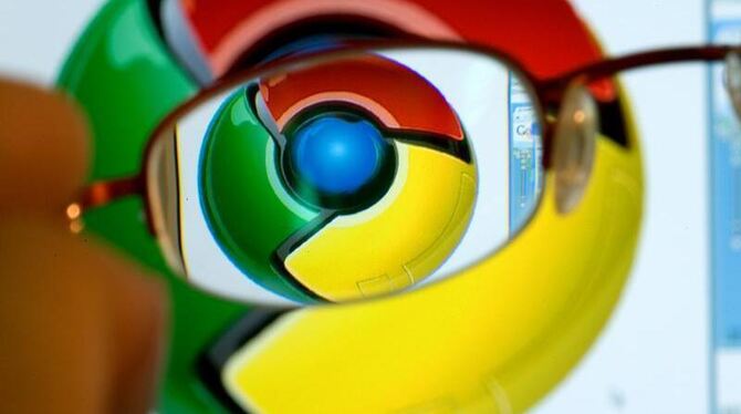 Das Logo des Internet-Browsers Chrome von Google: Der Internet-Konzern steigt später als erwartet in den Computermarkt ein. 