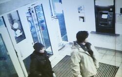 Überwachungsvideo-Aufzeichnung der beiden erschossenen Bankräuber von Karlsruhe: Sie  waren wahrscheinlich die lange gesuchte