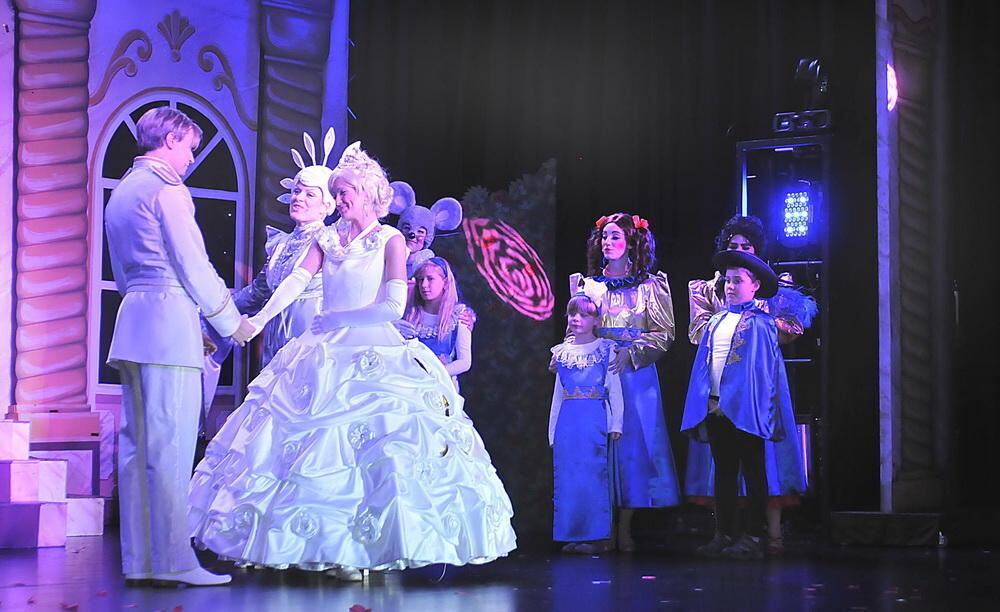 GEA-Kinder bei Cinderella