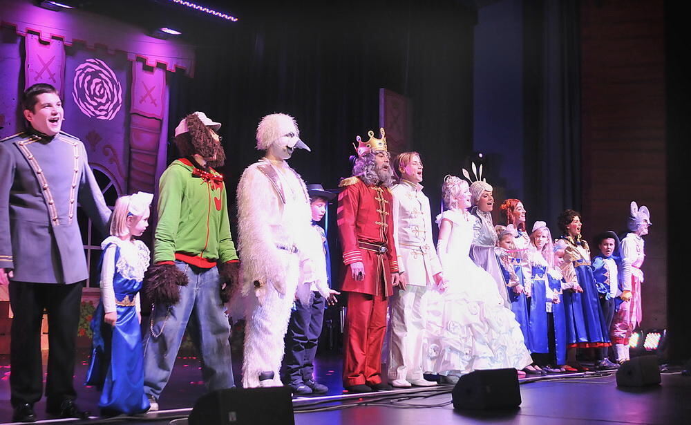 GEA-Kinder bei Cinderella