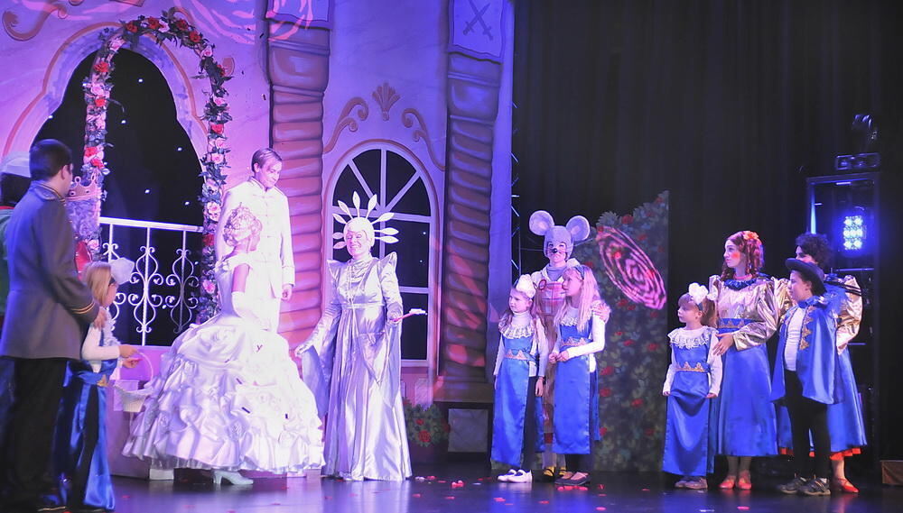 GEA-Kinder bei Cinderella