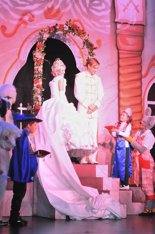 GEA-Kinder bei Cinderella