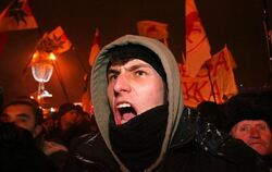 Zahlreiche Gegner des autoritären weißrussischen Regimes haben versucht, ein Regierungsgebäude zu stürmen.