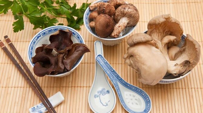 Vielseitig einsetzbar: Chinesische Morchel, Shiitake und Austernpilz. Foto: dpa