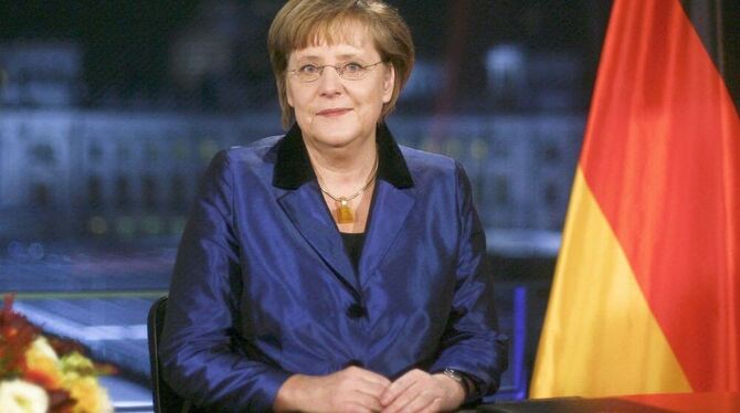 Bundeskanzlerin Angela Merkel bei ihrer Neujahrsansprache zum neuen Jahr 2011. FOTO: DPA
