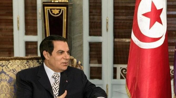 Tunesiens Staatschef Zine el Abidine Ben Ali will Zugeständnisse machen.