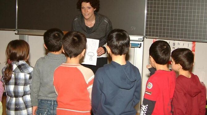 Stéphanie Turki gibt an der Schloss-Schule islamischen Religionsunterricht.  FOTO: KABLAOUI