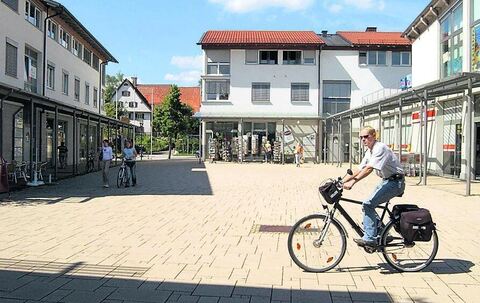Während beim sommerlichen Dorffest die Ortsmitte von Rommelsbach regelmäßig pulsiert, mangelt es ihr an »normalen« Tagen meist a
