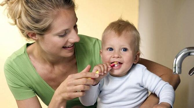 Nach einer aktuellen Studie hat sich in den vergangenen 15 Jahren die Zahngesundheit bei Kindern deutlich verbessert. (Bild: