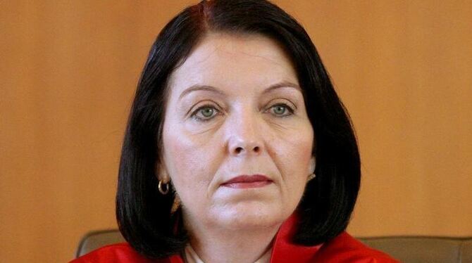 Mercedes-Sterne im Werk Sindelfingen: Zum 16. Februar soll Christine Hohmann-Dennhardt das neue Ressort Integrität und Recht