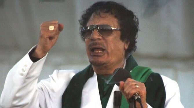 Libyens Führer Gaddafi geht mit eiserner Faust gegen die Regierungsgegner vor.
