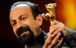 Der Iranische Regisseur Asghar Farhadi hat für seinen Film «Nader und Simin, Eine Trennung» den Goldenen Bären bekommen.