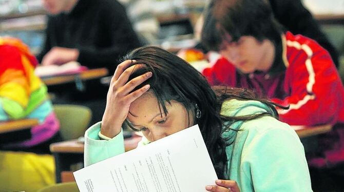 Mit dem Fach Deutsch haben gestern die Abiturprüfungen begonnen.