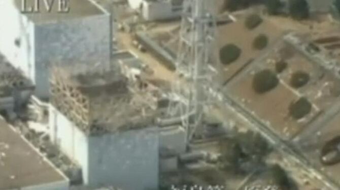 Die Reaktorblöcke 1 und 2 in Fukushima.