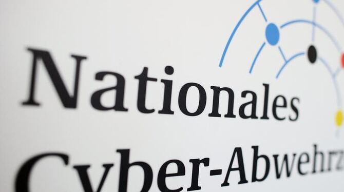 Das »Nationale Cyber-Abwehrzentrum« nimmt seine Arbeit auf.