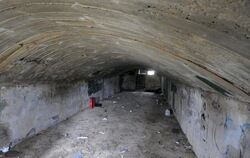 Das Innere des Tornado-Bunkers, in dem Bewohner des kleinen Ortes Tushka Unterschlupf fanden.