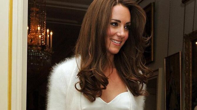 Kate in ihrer Abendrobe.