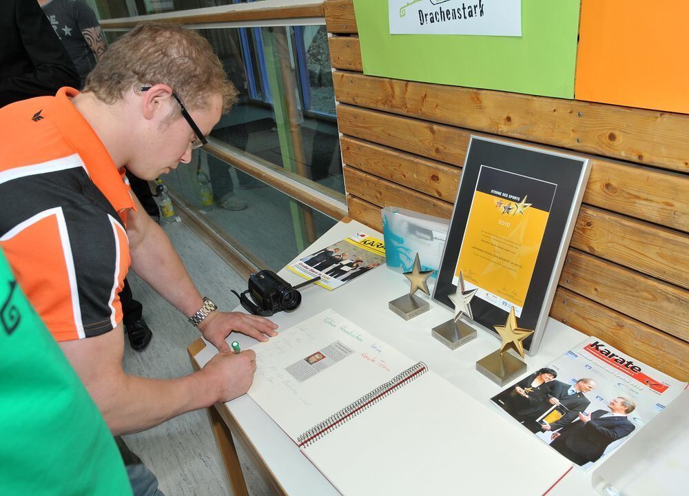 Fabian Hambüchen Drachenstark Mai 2011