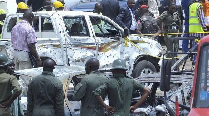 Die radikalislamische Sekte Boko Haram wird auch für einen Bombenanschlag vor dem Hauptquartier der nigerianischen Polizei ve