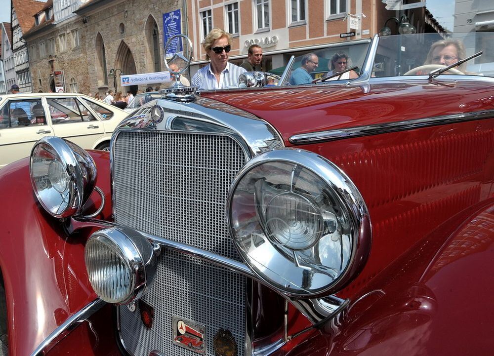 Oldtimertreffen auf dem Reutlinger Marktplatz August 2011
