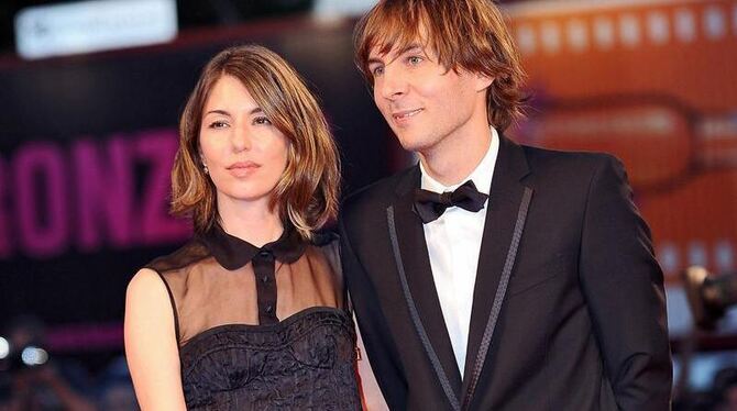 Sofia Coppola und Thomas Mars haben geheiratet. Sofia Coppola und Thomas Mars haben geheiratet.