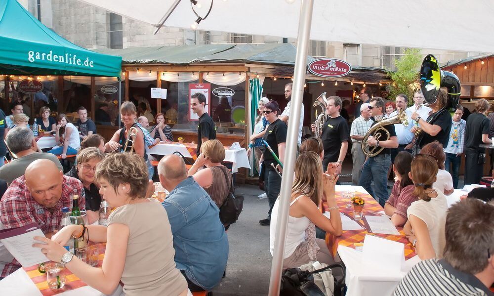 Weindorf um die Marienkirche September 2011