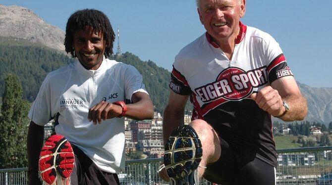 Über Stock und Stein: Die Liebe zu den Hindernissen eint Filmon Ghirmai und Willi Maier. FOTO: WALKER