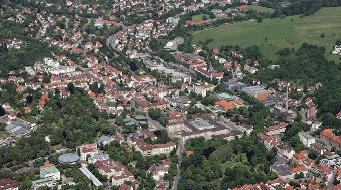Die Universität Tübingen aus der Luft.