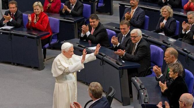 Papst Benedikt bei seinem Auftritt im Bundestag.