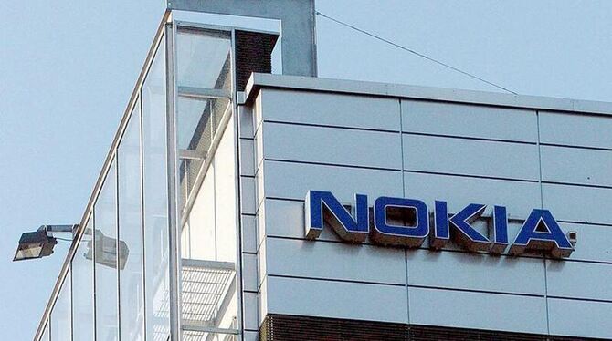 Die Zentrale des finnischen Handy Herstellers Nokia in Espoo. Die Zentrale des finnischen Handy Herstellers Nokia in Espoo.