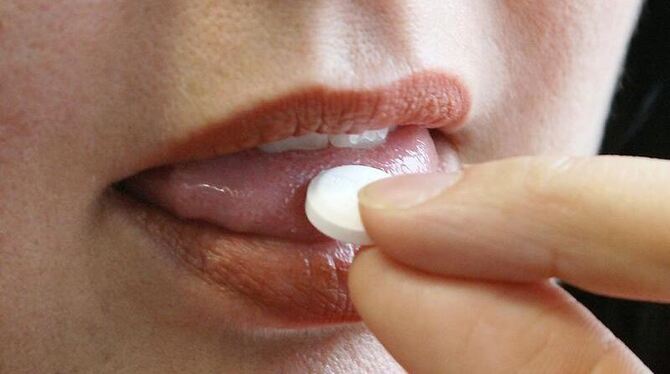 Wie Wissenschaftler herausgefunden haben, trennen sich Frauen seltener von ihrem Freund, wenn sie bei Beginn der Beziehung mit d